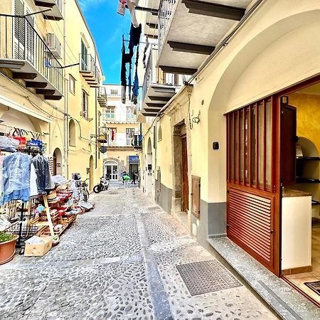 Il Rifugio Del Marinaio By Housilia Apartment Cefalu Ngoại thất bức ảnh